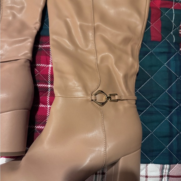 Naturalizer Tan Heeled Boots - Picture 2 of 6